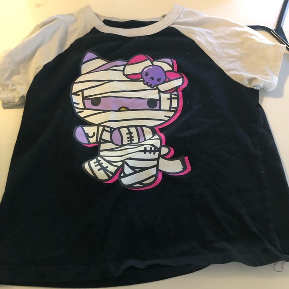 Hello Kitty Black and White Mummy T-Shirt - Picture 1 of 3